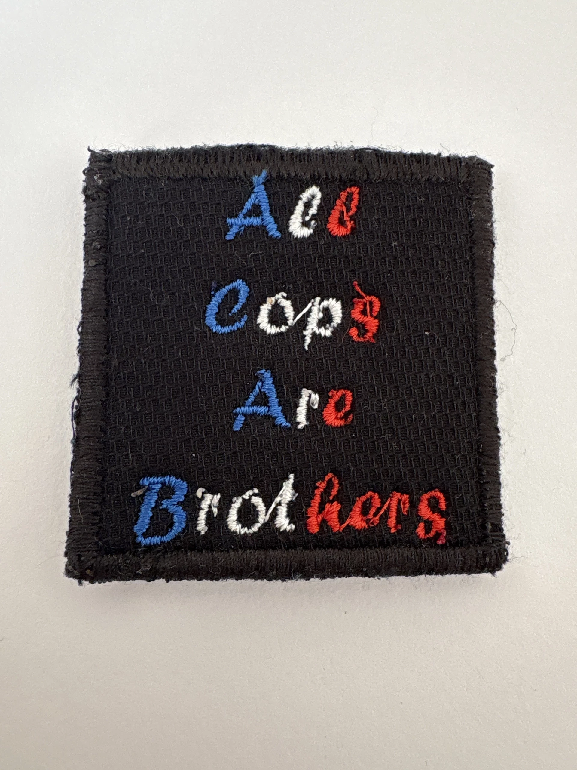Écusson brodé All cops are brothers