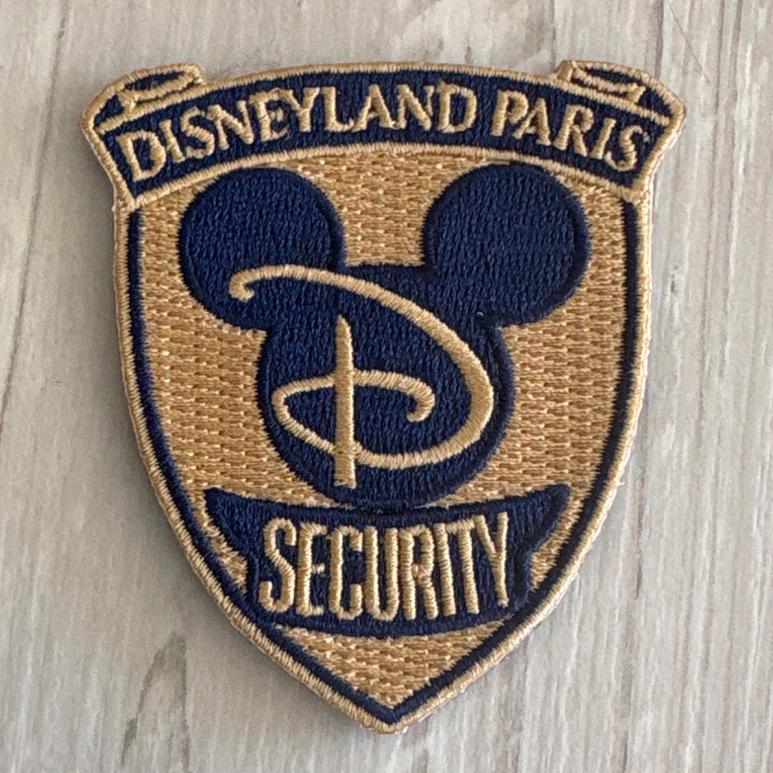 Rarissime - Patch security Disneyland paris